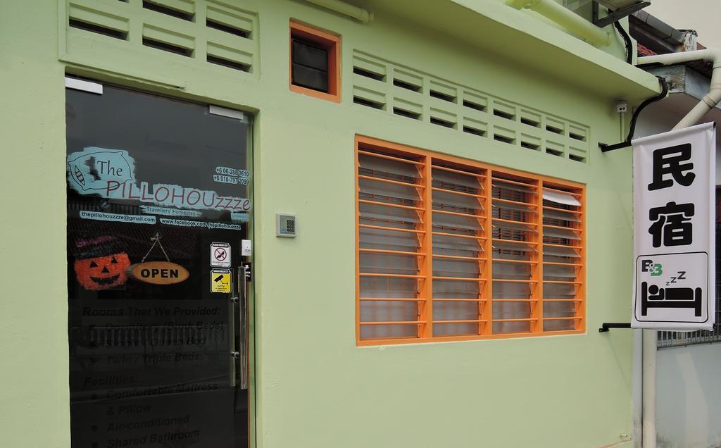 The Pillohouzzze Malacca Exterior foto